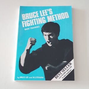 Brand New Bruce Lee's Fighting Method Book - Vintage Reprint From The 70s